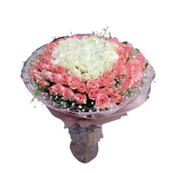 lovely pink & white roses bouquet