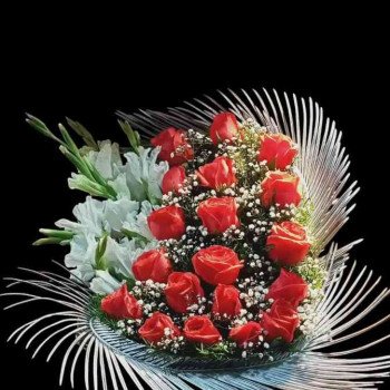 Red roses & white lily bouquet