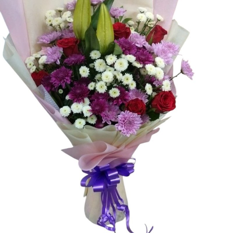 Mixed daisy N orchids flower bouquet